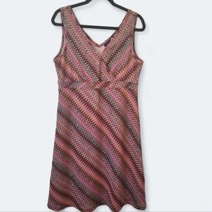 New York & Company Women's Sleeveless Coogi Style Print Size L